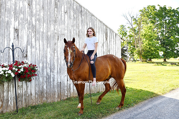 Seaira Aceto Senior Photos 38