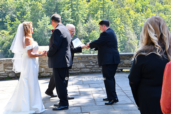 Jennifer and Greg Wedding 250