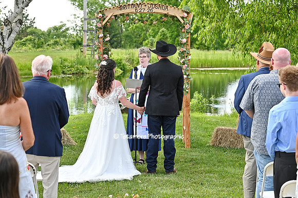 Britt & Josh 092