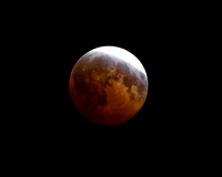 Persistence. The full Sturgeon Moon, Lunar Eclipse, August 2026-ResizeAI