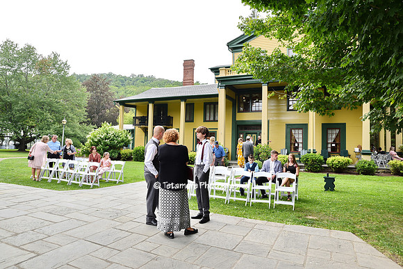 Renee and Greg Wedding_023
