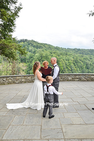 Renee and Greg Wedding_043
