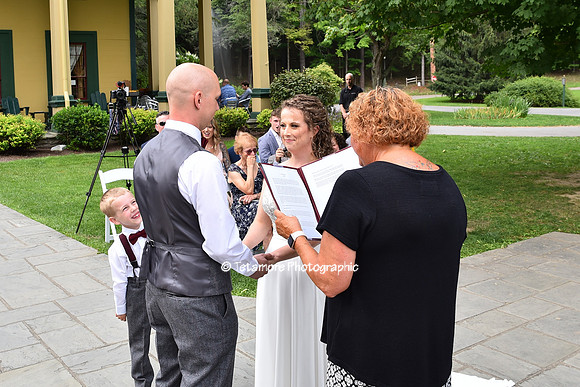 Renee and Greg Wedding_044