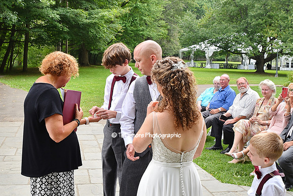 Renee and Greg Wedding_049