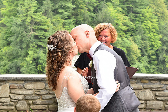 Renee and Greg Wedding_057