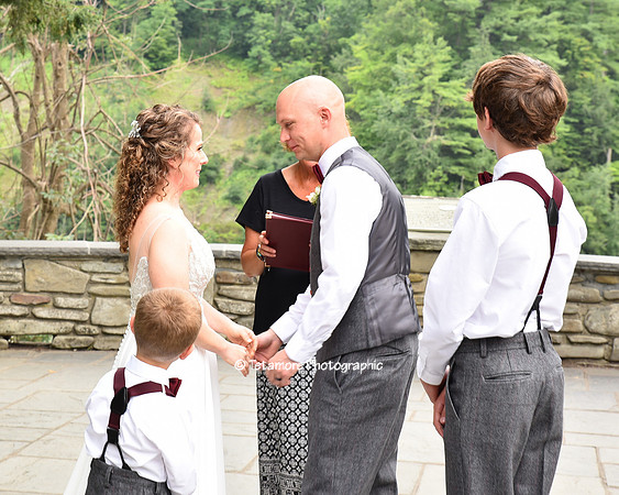 Renee and Greg Wedding_059