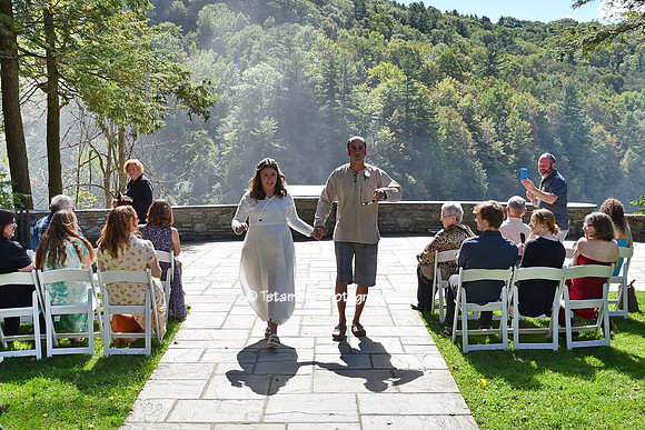 Colleen and Todd Wedding_050