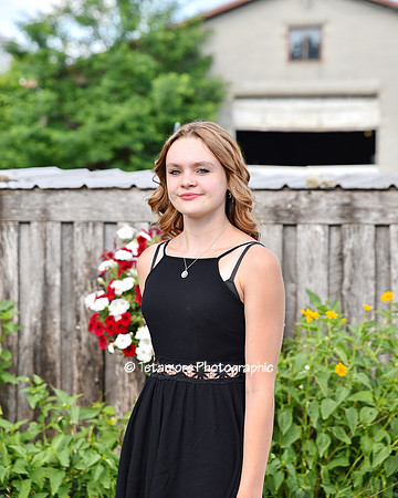 Seaira Aceto Senior Photos 02