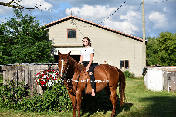 Seaira Aceto Senior Photos 35