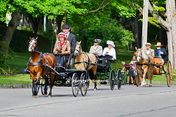Parade 01