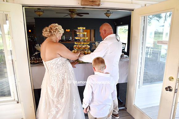 Jennifer and Matt Wedding 417